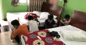 Phát hiện 21 “dân chơi” phê ma tuý trong khách sạn ở Sài Gòn