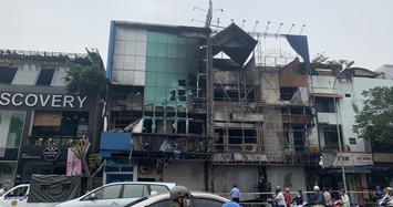 Chi nhánh ngân hàng Eximbank cùng nhà dân bốc cháy lúc rạng sáng ở Sài Gòn