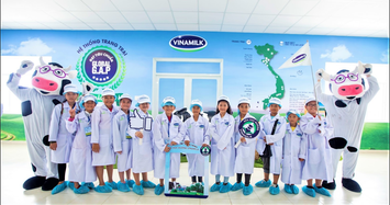 Chương trình sữa học đường chính thức đến với học sinh Vĩnh Long 