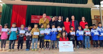 Món quà ấm áp người TNG Holdings Vietnam dành tặng học sinh miền núi