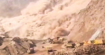 Video kinh hoàng vụ sạt lở đất sau khi sập mỏ than ở Trung Quốc, nhiều người thương vong 