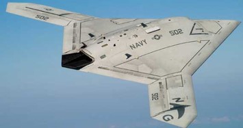 Xem máy bay sát thủ tàng hình không người lái X-47B của Mỹ