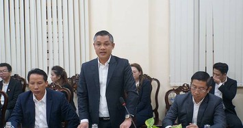 Ông Nguyễn Văn Cường, Phó chủ tịch Tập đoàn Hưng Thịnh trình bày về đề xuất đầu tư dự án tại TP Cao Lãnh. Ảnh: Báo Đồng Tháp.