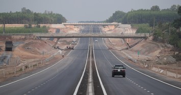 Hình ảnh cao tốc Phan Thiết - Dầu Giây đầu tư hơn 12.500 tỷ trước ngày thông xe 