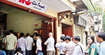 Từ sáng mai, người dân ở Hà Nội có thể đi taxi, ăn nhà hàng 