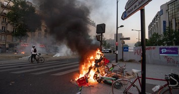 Paris với những hình ảnh kinh hoàng do biểu tình
