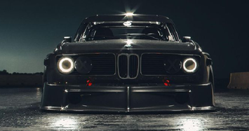 Phong cách cực kỳ ấn tượng của BMW Batman ở Anh quốc