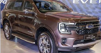 Ford Everest 2022 ra mắt tại Malaysia giá đắt hơn Việt Nam cả trăm triệu đồng 