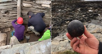 Phát hiện 2 quả cầu đá bí ẩn ở mộ cổ thời đồ đá