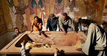 Bùa chú linh thiêng trong Kim tự tháp Ai Cập 