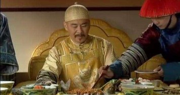 Sự thật bất ngờ khi người xưa dùng kim bạc thử độc đồ ăn cho hoàng đế 