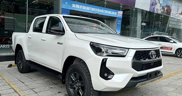 Xe bán tải Toyota Hilux 2024 chính thức trở lại đường đua doanh số