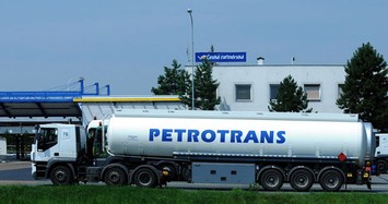 PVOIL đấu giá 1 triệu cổ phần Petrotrans với giá cao gấp 4 lần thị giá