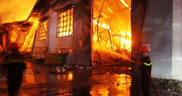 Phú Tài lên tiếng về vụ cháy: 'Toàn bộ hàng hoá, nhà cửa rộng 6.000 m2 bị thiêu rụi'