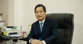 Vợ ông Lê Quốc Bình muốn mua 2 triệu cổ phiếu CII khi thị giá mất 77%