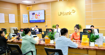 Chưa kịp mua lại trái phiếu, LPBank gấp rút 'hút' thêm 8.000 tỷ đồng