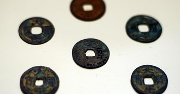 Đồng tiền Việt 1.000 năm tuổi có chi tiết cực lạ
