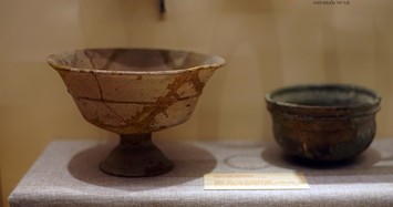 Chi tiết đồ gốm 4.000 tuổi của cư dân Bắc Bộ cuối thời đồ đá