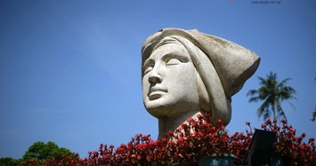 Ngắm những tượng đài tuyệt đẹp vinh danh người phụ nữ Việt