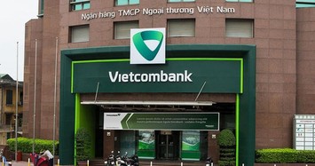 Vietcombank báo lãi 6 tháng suy giảm, nợ xấu tăng