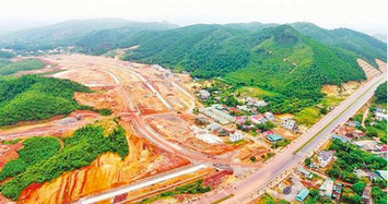 Quảng Ninh tiếp tục mạnh tay 'chặn' cơn sốt đất