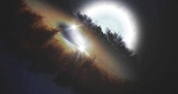 Phát hiện hệ sao đôi cực hiếm, nơi “nhật thực” kéo dài 7 năm