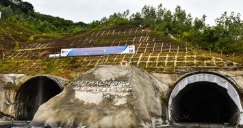 Bên trong công trường hầm đường bộ nghìn tỷ nối Bình Định - Phú Yên 