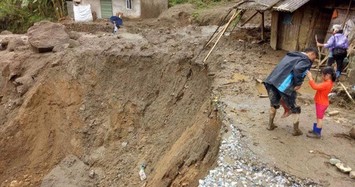 Sạt lở đất ở Lai Châu: 12 người chết và mất tích