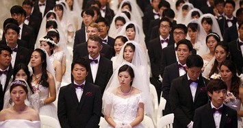 Chuyện lạ độc tuần qua: 8.000 người kết hôn tập thể