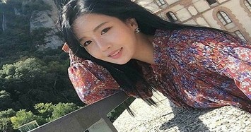 Cô giáo trẻ Hàn Quốc bị nhầm là diễn viên vì quá xinh
