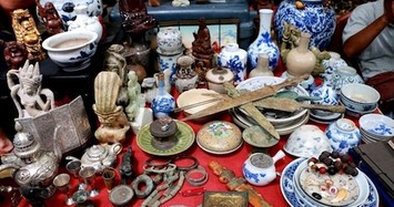 Độc đáo chợ phiên đồ xưa giữa trung tâm Hà Nội