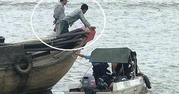 Đang tìm kiếm 2 mẹ con mất tích vụ chìm tàu trên sông Sài Gòn