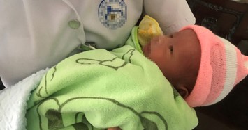 Vừa mới sinh, bé trai bị bỏ rơi trong tiết trời lạnh ở TP.HCM