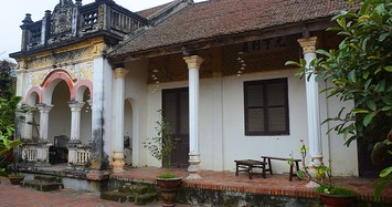 Nhà cổ hơn 100 tuổi vẫn đẹp long lanh ở Hà Nội