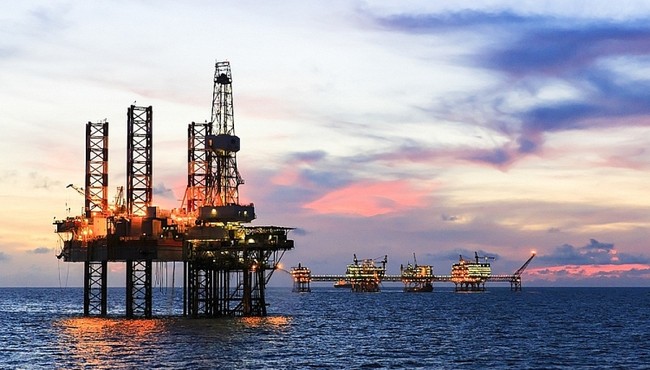 Đâu sẽ là 2 siêu cổ phiếu ngành dầu khí trong năm 2024? 