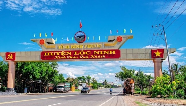 Công ty Vạn Tín Phát không đối thủ gói thầu gần 10 tỷ ở huyện Lộc Ninh 