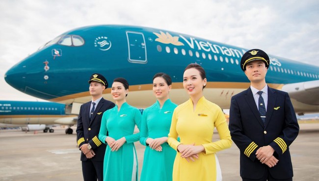 Hãng bay Vietnam Airlines lỗ hơn 5.000 tỷ đồng năm 2023