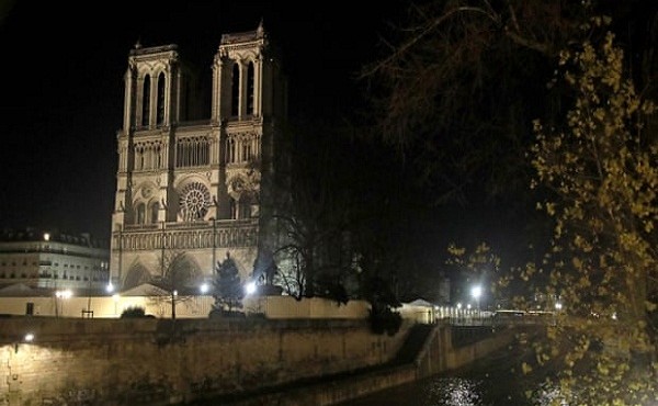 Sau 200 năm, nhà thờ Đức Bà Paris vẫn không tổ chức lễ Giáng sinh