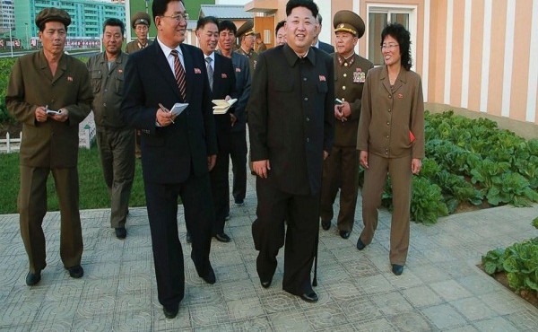 Nhìn lại lần 'ở ẩn' 40 ngày của Chủ tịch Triều Tiên Kim Jong-un năm 2014