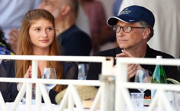Chân dung cô con gái tài sắc nhà tỷ phú Bill Gates