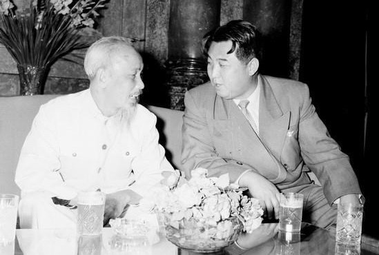 Hình ảnh Thủ tướng Kim Nhật Thành thăm hữu nghị Việt Nam năm 1958