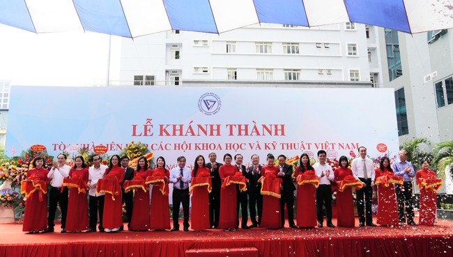 Chùm ảnh Lễ khánh thành trụ sở Liên hiệp Hội Việt Nam 