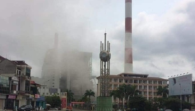 Người dân lo lắng vì khói bụi mù mịt quanh Nhà máy Nhiệt điện Uông Bí 