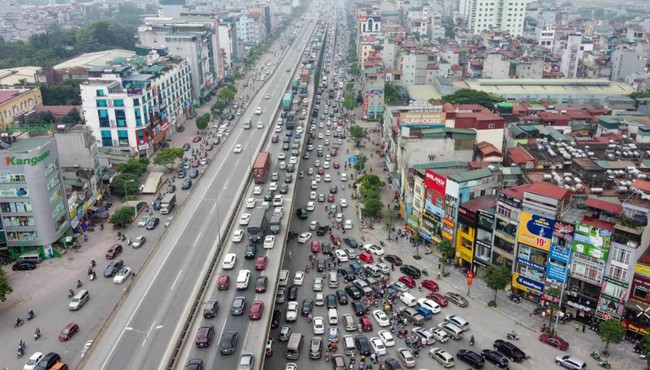 Đề án lập 100 trạm thu phí ô tô vào nội đô Hà Nội có khả thi?