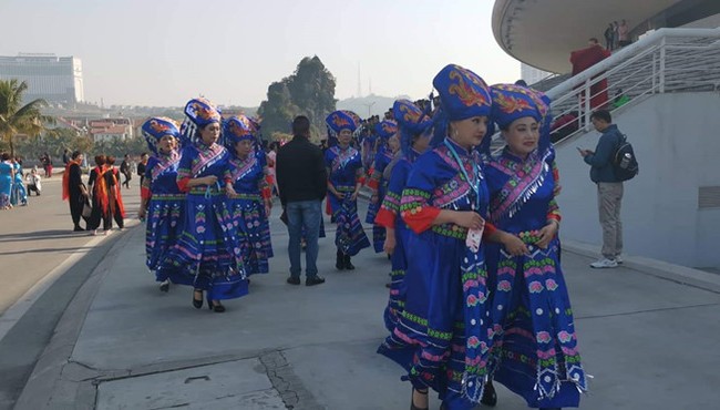 600 người Trung Quốc tụ tập, trình diễn trang phục trái phép ở Quảng Ninh