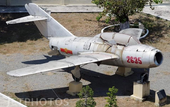 Cận cảnh MiG-15, “bàn đạp” của phi công chiến đấu VN 