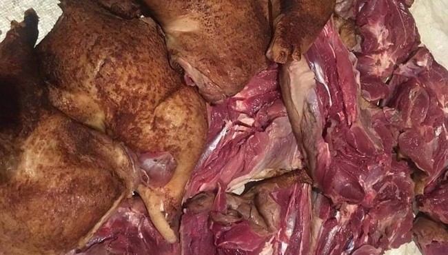Thịt gà chuyên nấu giả cầy gây sốt khắp chợ 