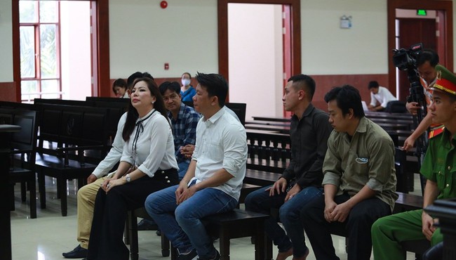 Vụ bác sĩ Chiêm Quốc Thái bị chém: VKSND Cấp cao nhận định bà Trần Hoa Sen đóng vai trò đồng phạm tích cực