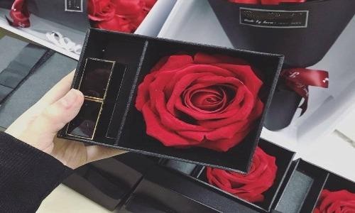 Những món quà siêu độc đáo "đốn tim" chị em Valentine 2019