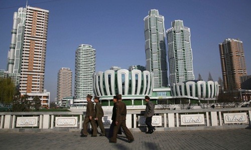 Ngắm nhà cao tầng trong khu phố hiện đại ở Triều Tiên